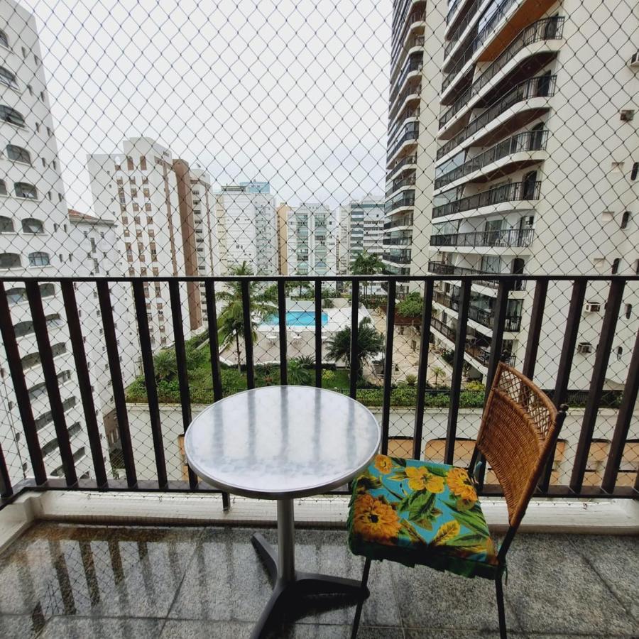Apartamento 4 Quartos, 3 Banheiros, Vista Para O Mar Pitangueiras, Sacada, 1 Vaga De Garagem, Apenas 50 Metros Do Mar Guaruja Ngoại thất bức ảnh