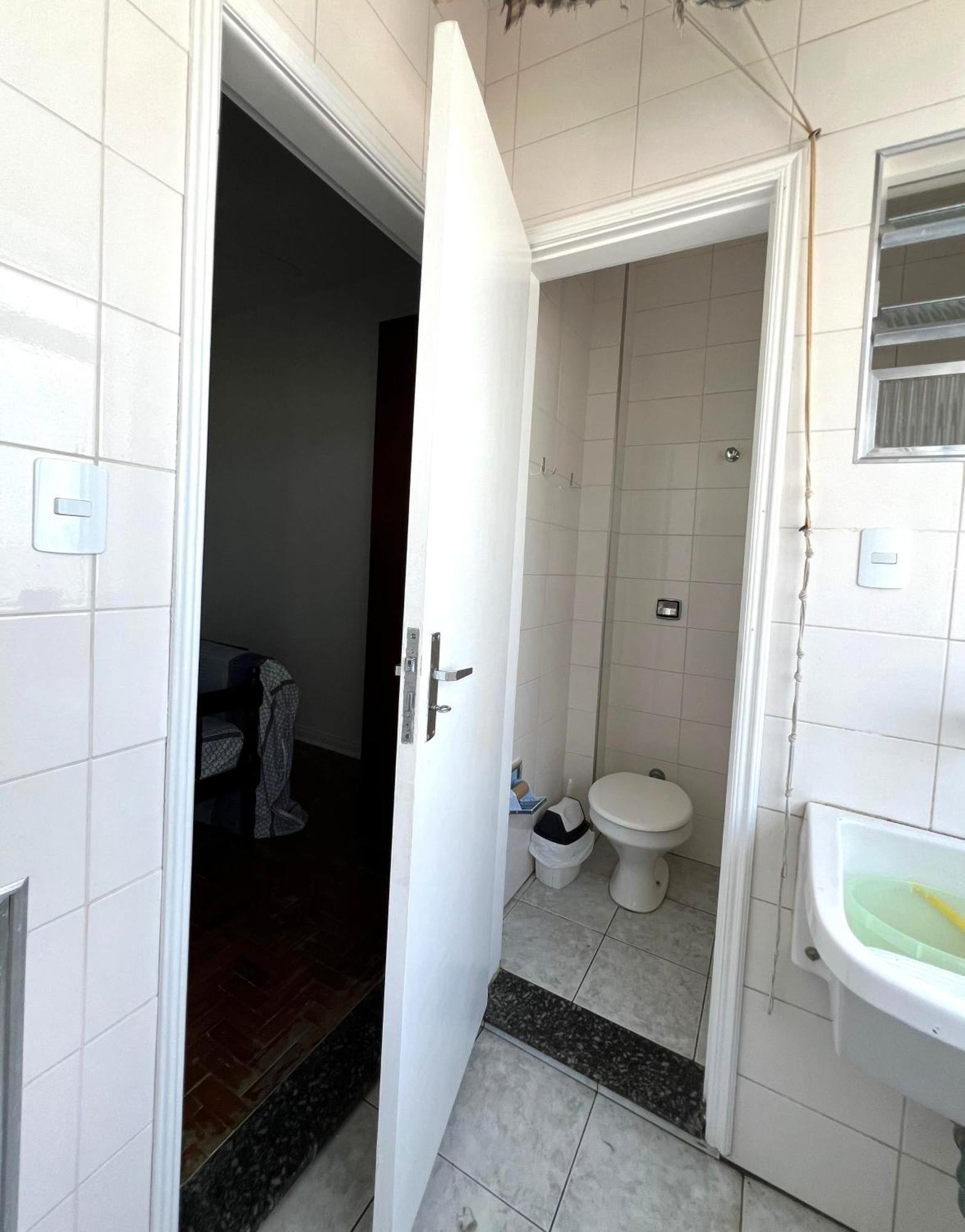 Apartamento 4 Quartos, 3 Banheiros, Vista Para O Mar Pitangueiras, Sacada, 1 Vaga De Garagem, Apenas 50 Metros Do Mar Guaruja Ngoại thất bức ảnh